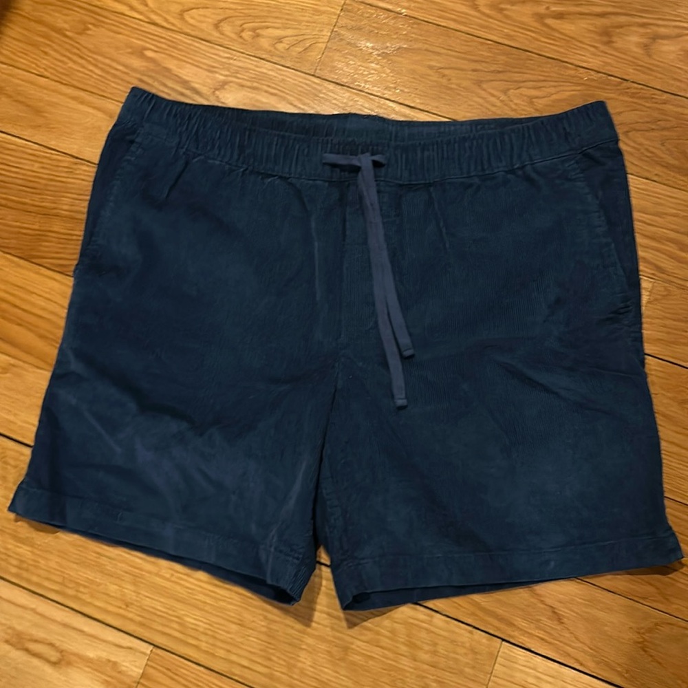 Banana Republic corduroy Shorts
